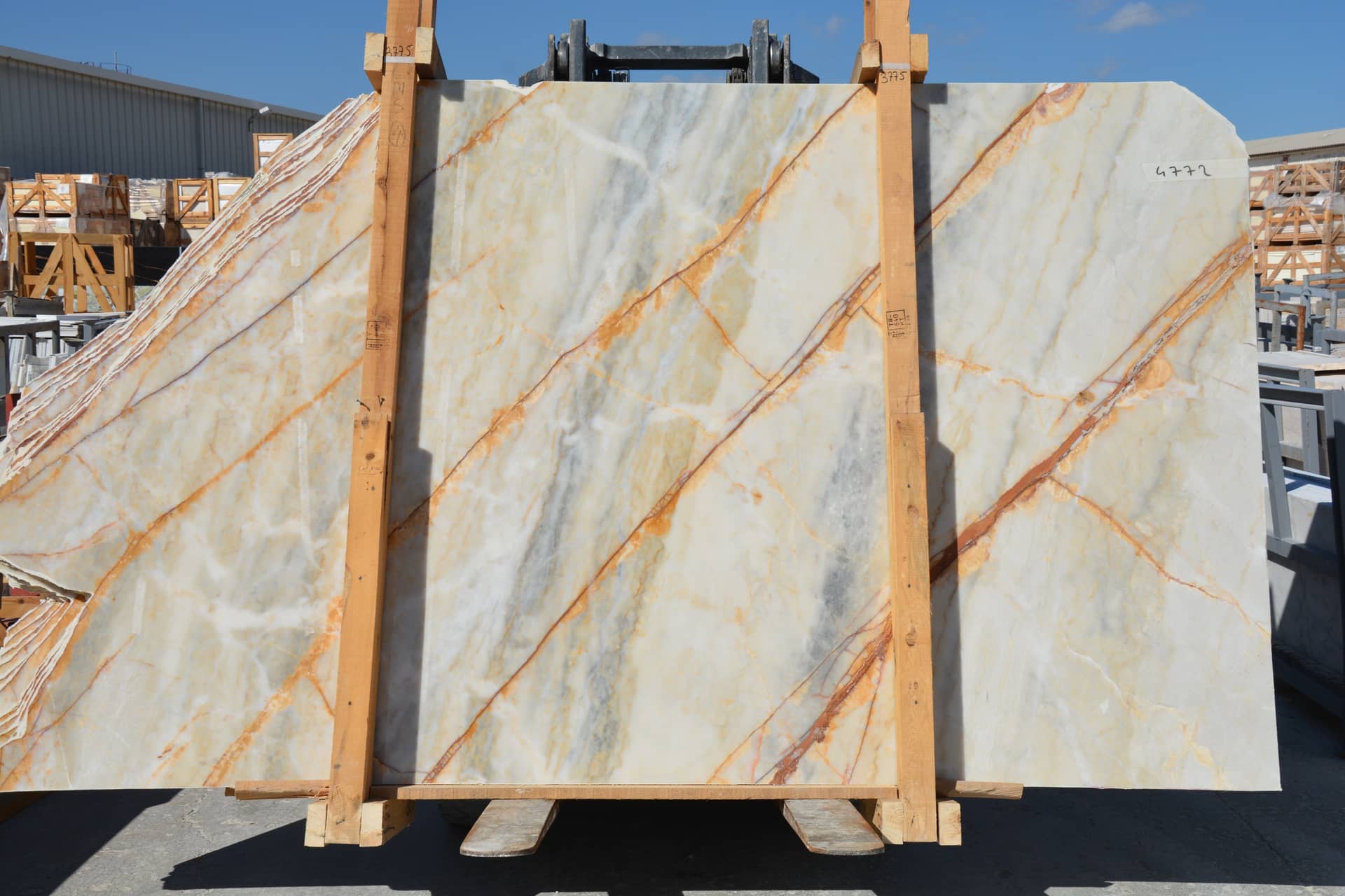 Afyon White Spider polished marble slab