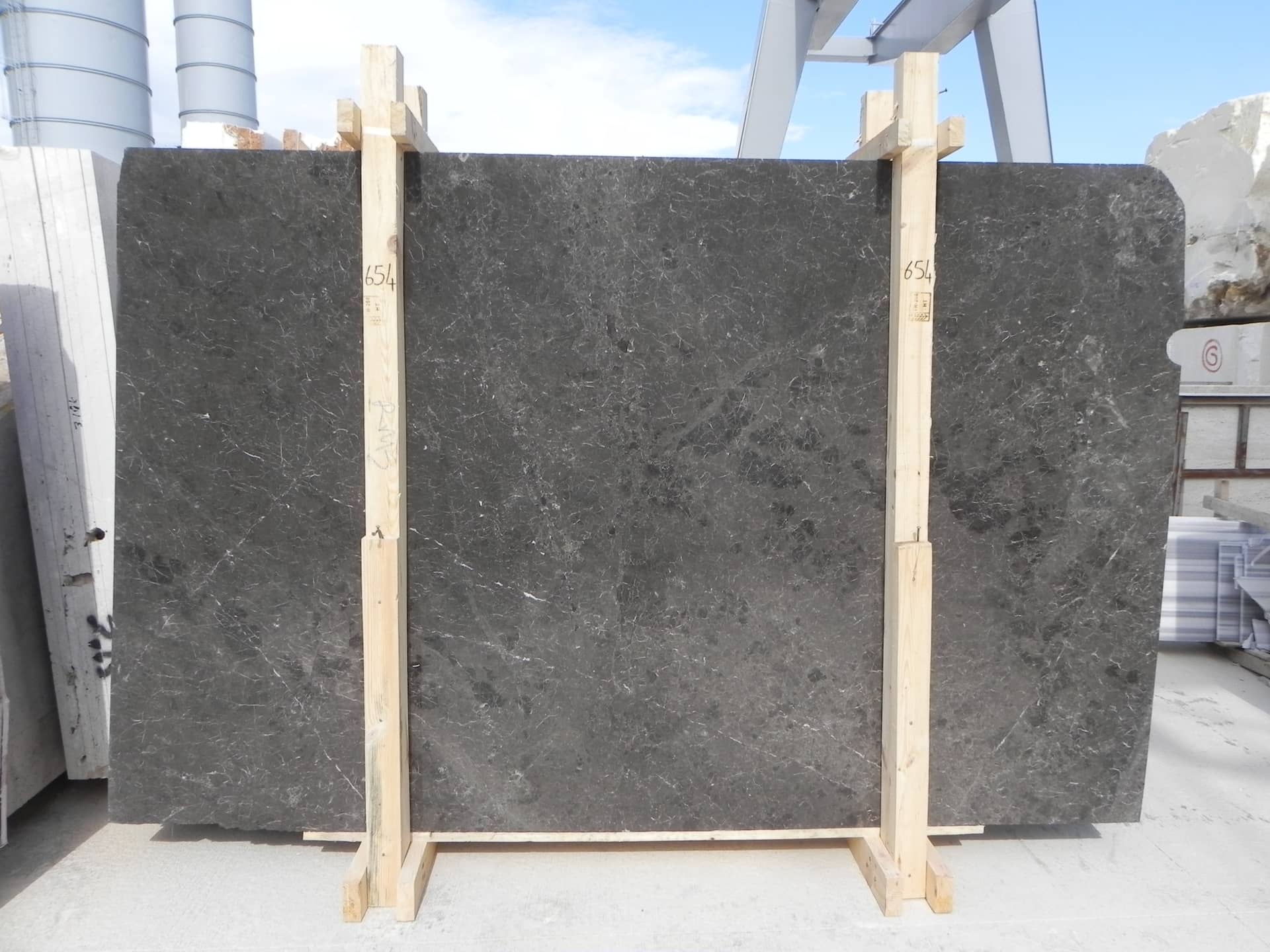 Black Pearl polished marble slab