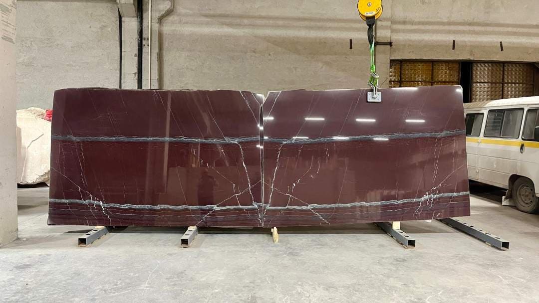 Rosso Laguna polished marble slab in Bordeaux