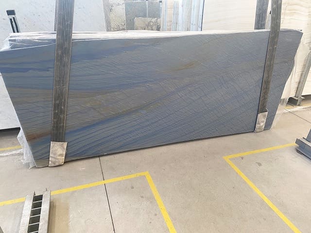 AZUCAL MACAUBAS quartzite slab